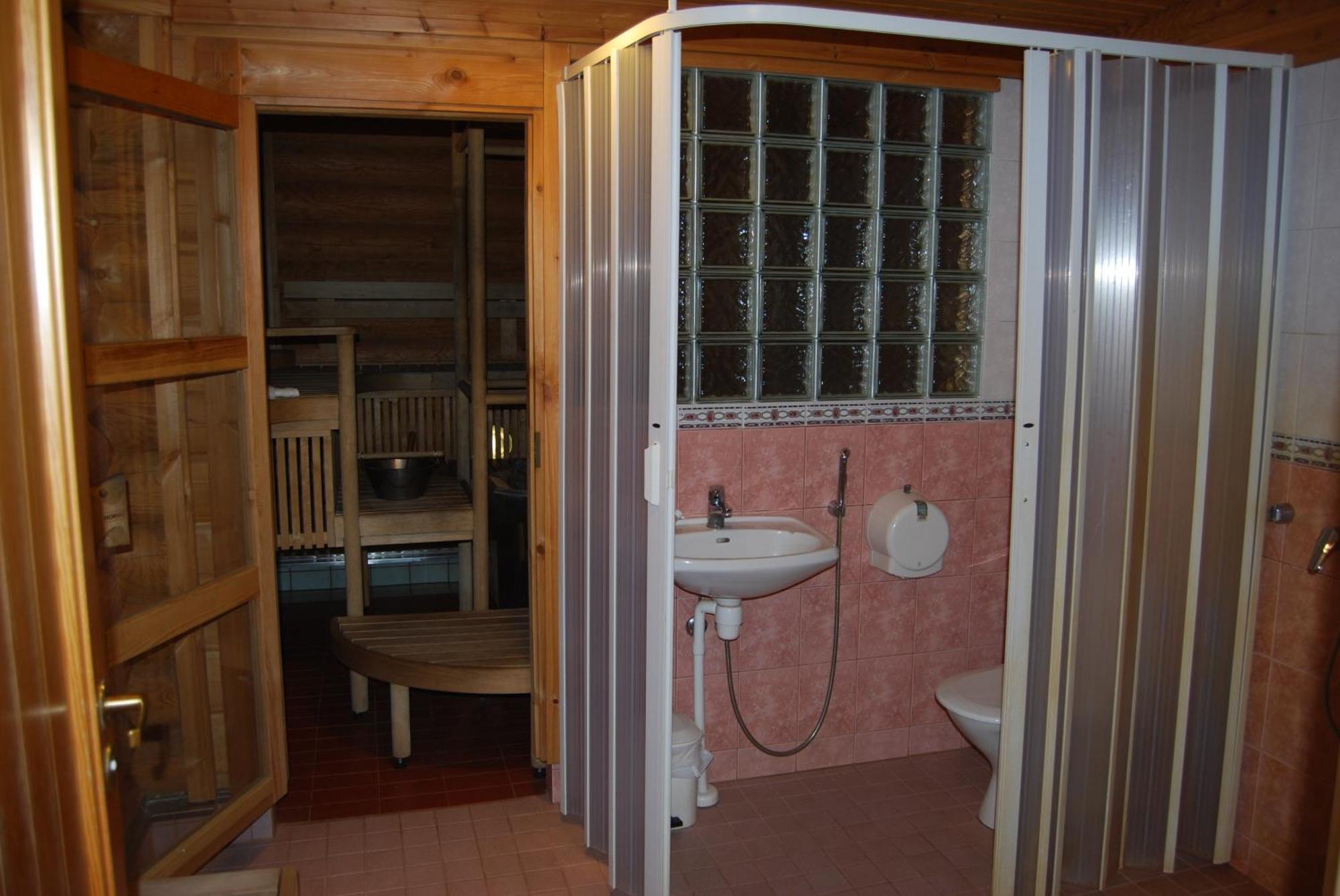 Ollinmaeki Vineyard Hotel Anttola Exterior photo